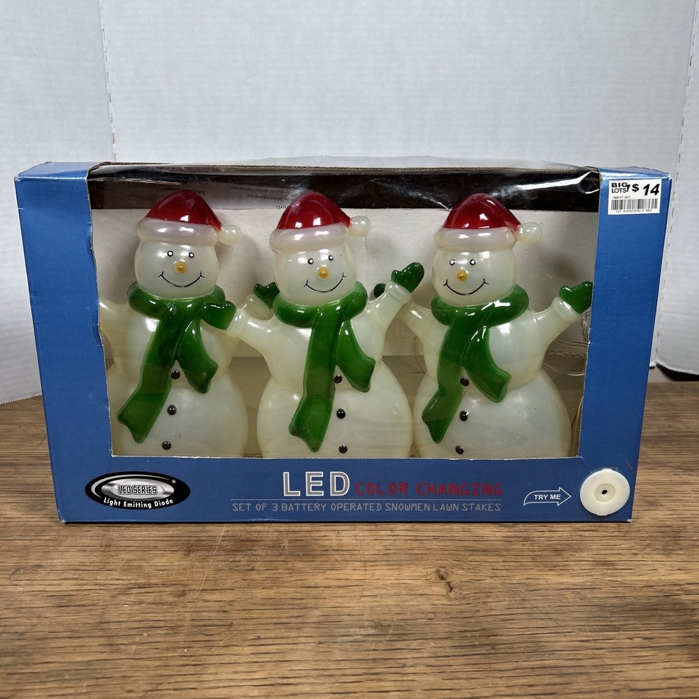 Blow Mold Snowman Pathway Lights Yard Stakes LED Color Changing 3 Snowmen NEW